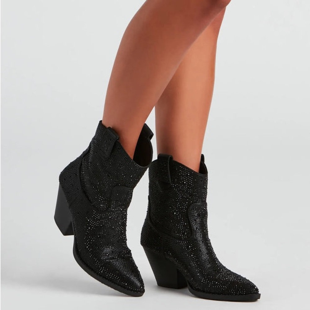 Forever Black Studded Ankle  western Boots NEW
